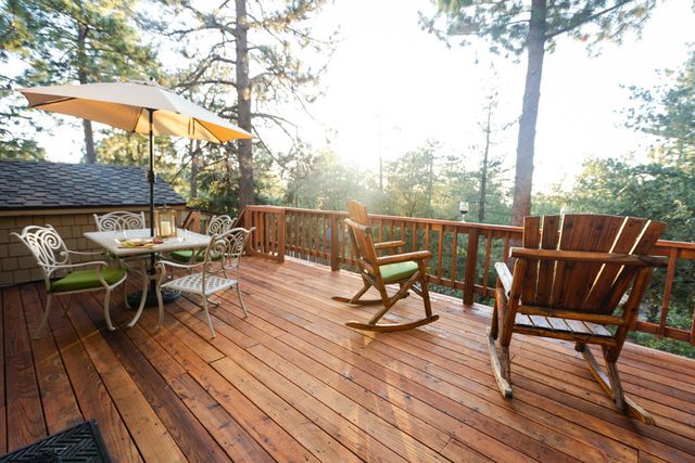 24825 Marion Ridge Road, Idyllwild, CA 92549