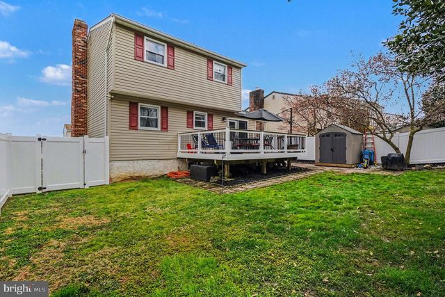 9120 SUMMER PARK DR, Parkville, MD 21234