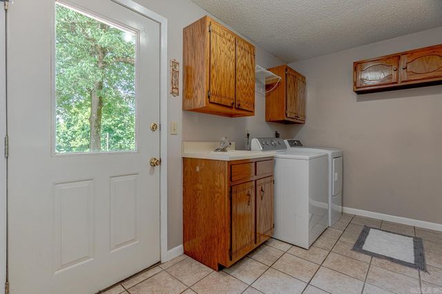 447 Greene 731 Road, Jonesboro, AR 72401