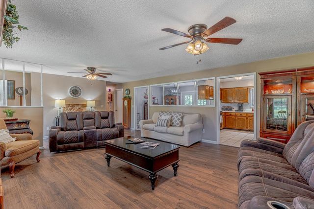 447 Greene 731 Road, Jonesboro, AR 72401