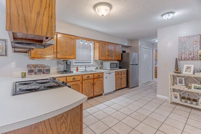 447 Greene 731 Road, Jonesboro, AR 72401