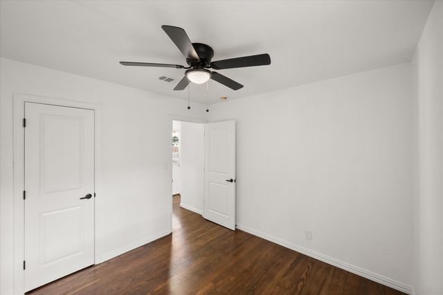 5117 Almena Road, River Oaks, TX 76114