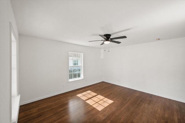 5117 Almena Road, River Oaks, TX 76114