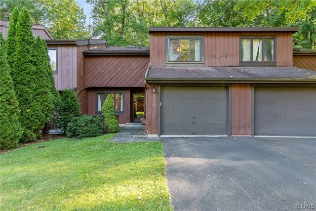 8708 East Patrol Road, Lysander, NY 13027