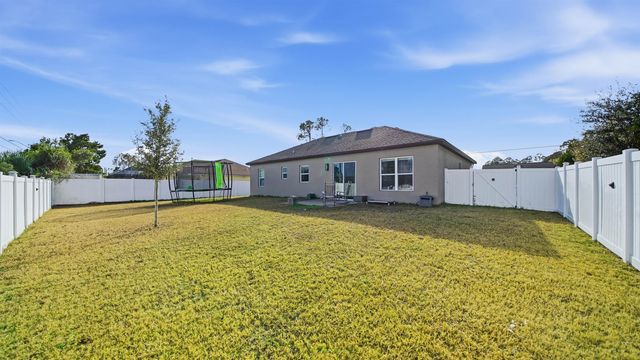 65 Raintree Pl, Palm Coast, FL 32164