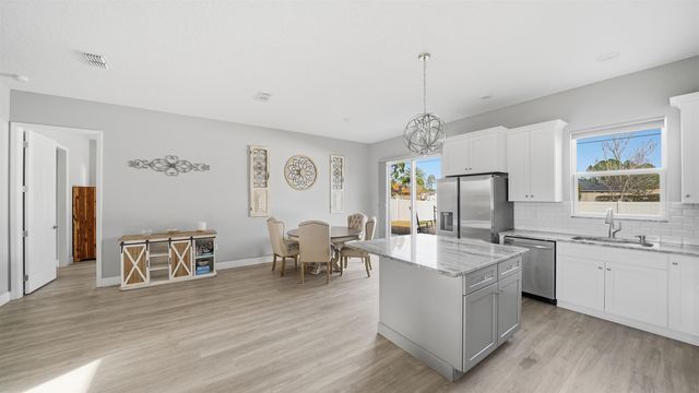 65 Raintree Pl, Palm Coast, FL 32164