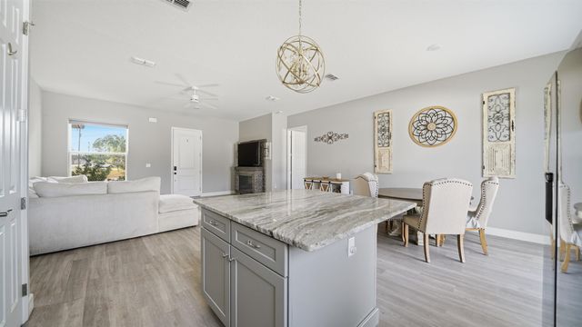 65 Raintree Pl, Palm Coast, FL 32164