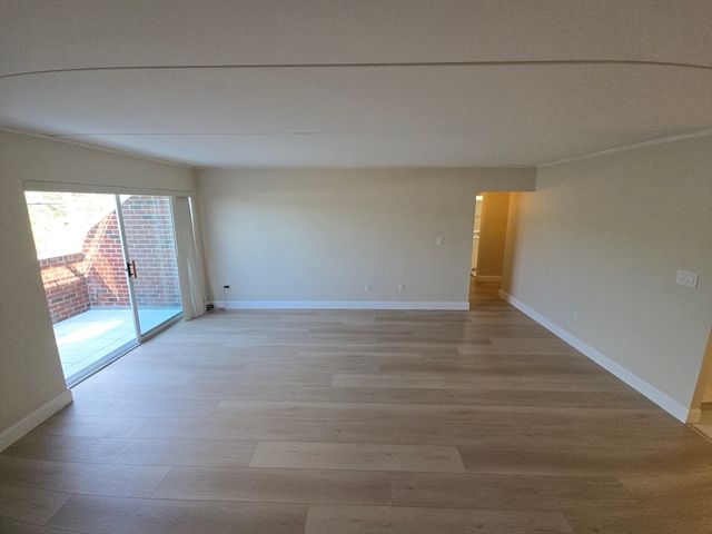 50 56 Broadlawn Park 512, Boston, MA 02132