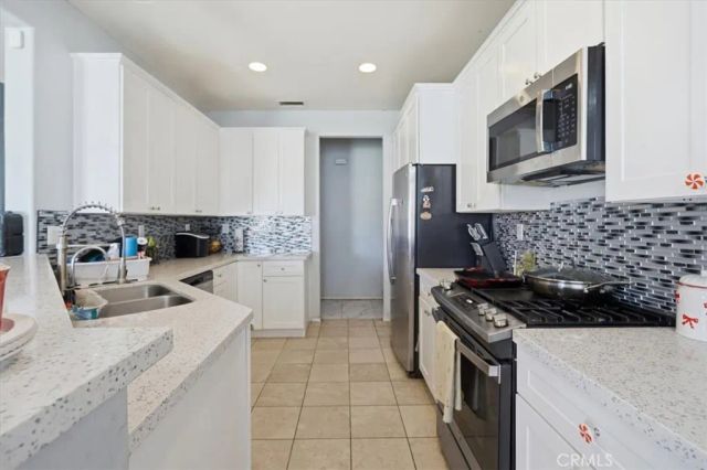 11758 Galewood, Adelanto, CA 92301