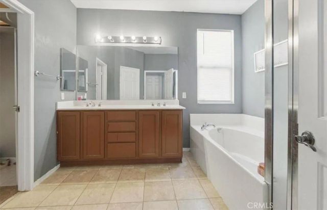 11758 Galewood, Adelanto, CA 92301