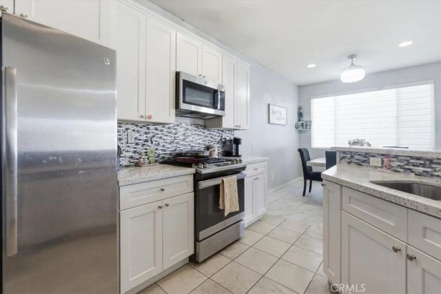 11758 Galewood, Adelanto, CA 92301