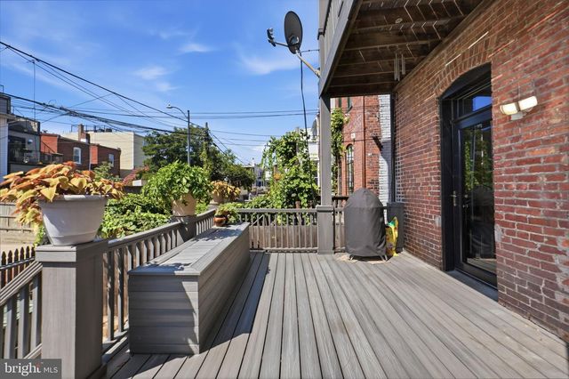 126 SEATON PL NW, Washington, DC 20001