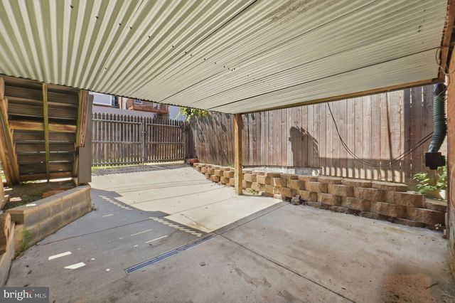 126 SEATON PL NW, Washington, DC 20001
