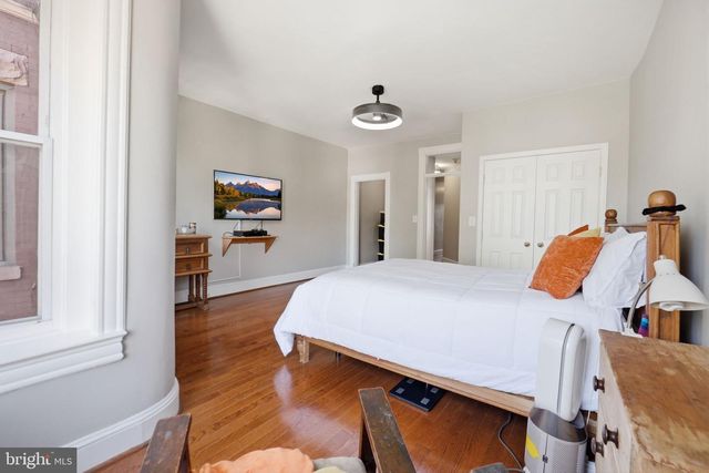 126 SEATON PL NW, Washington, DC 20001