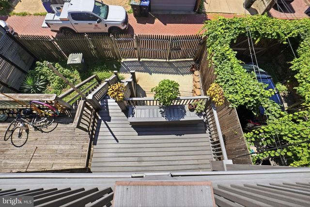 126 SEATON PL NW, Washington, DC 20001