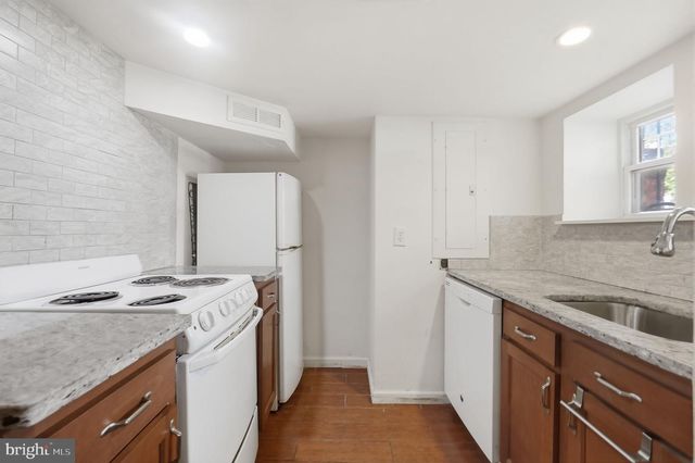 126 SEATON PL NW, Washington, DC 20001