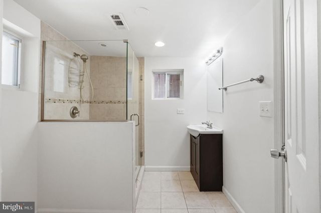126 SEATON PL NW, Washington, DC 20001