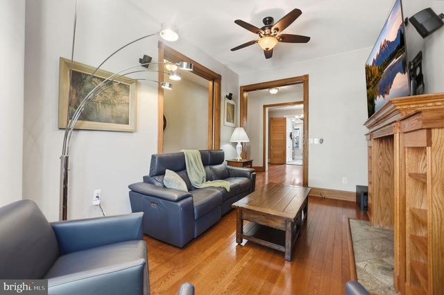 126 SEATON PL NW, Washington, DC 20001