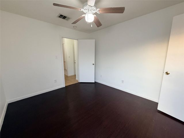 105 Axis Deer TRL A, Hutto, TX 78634