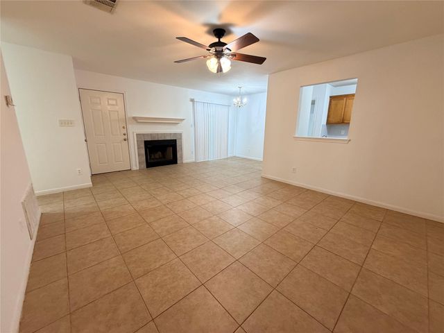 105 Axis Deer TRL A, Hutto, TX 78634