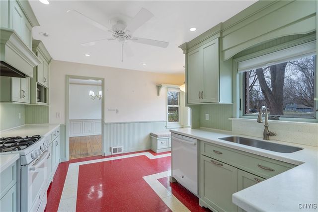 4985 Fayetteville Manlius Road, Manlius, NY 13104