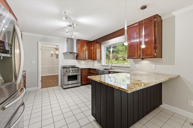 602 Middlebrooks Circle, Tallahassee, FL 32312