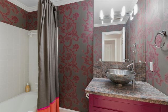 602 Middlebrooks Circle, Tallahassee, FL 32312