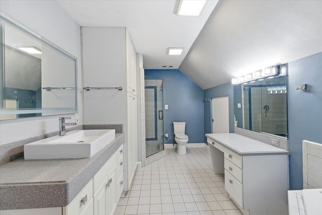 602 Middlebrooks Circle, Tallahassee, FL 32312