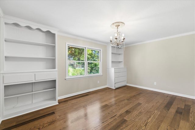 602 Middlebrooks Circle, Tallahassee, FL 32312