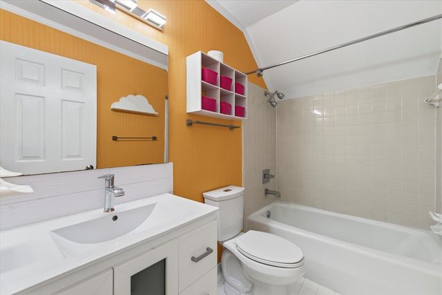 602 Middlebrooks Circle, Tallahassee, FL 32312