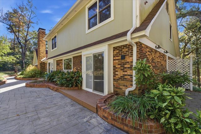 602 Middlebrooks Circle, Tallahassee, FL 32312