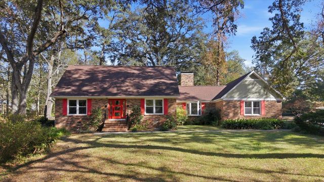 602 Middlebrooks Circle, Tallahassee, FL 32312