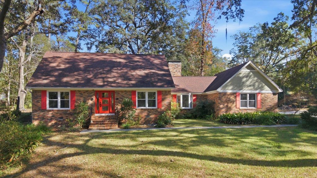 602 Middlebrooks Circle, Tallahassee, FL 32312