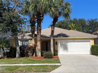 5033 Prairie Dunes Village Cir 5033, Lake Worth, FL 33463