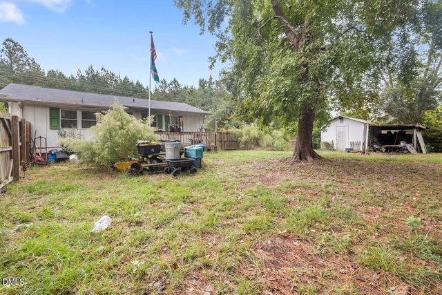 2854 John Brady Road, Fayetteville, NC 28306