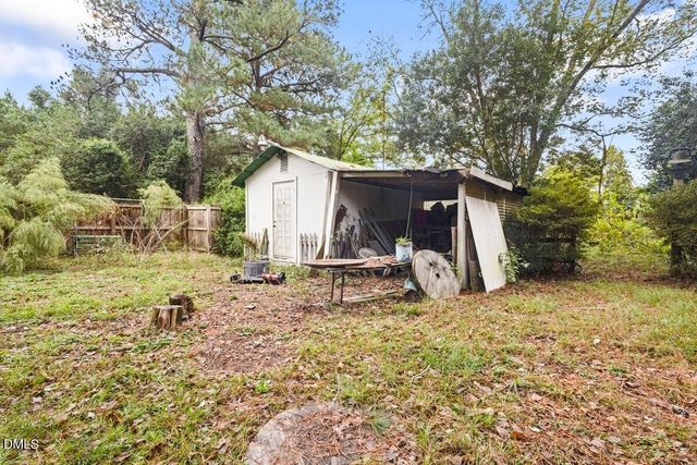 2854 John Brady Road, Fayetteville, NC 28306
