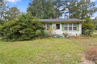 2854 John Brady Road, Fayetteville, NC 28306