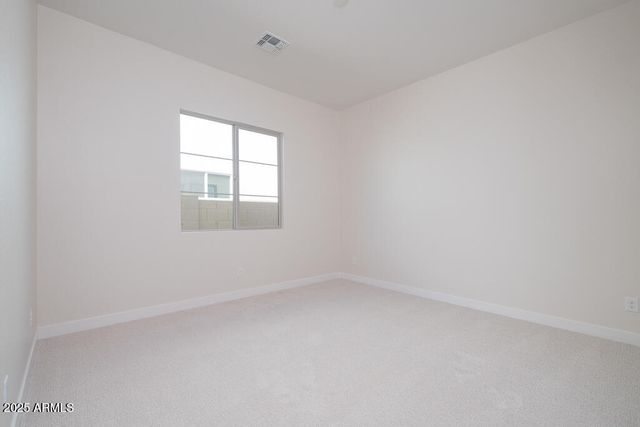 1254 E PENEDES Drive, Gilbert, AZ 85298