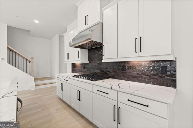 283 Vinca Circle NW, Kennesaw, GA 30144