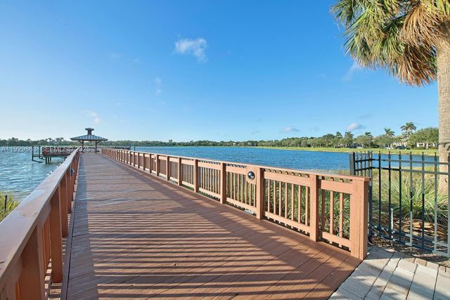 186 Evergrene Pkwy, Palm Beach Gardens, FL 33410