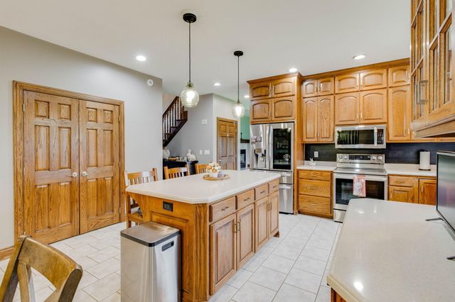 2889 Stoneybrook Drive 2889 Stoneybrook Drive, Lima, OH 45805