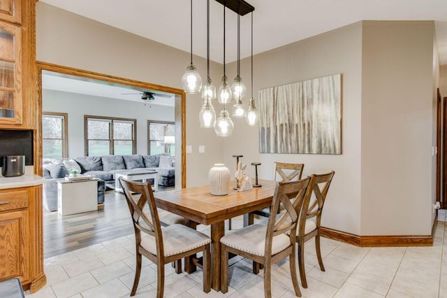 2889 Stoneybrook Drive 2889 Stoneybrook Drive, Lima, OH 45805