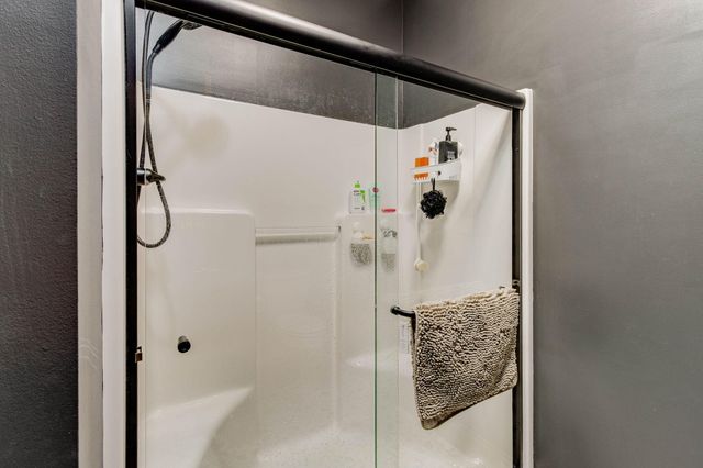 2889 Stoneybrook Drive 2889 Stoneybrook Drive, Lima, OH 45805