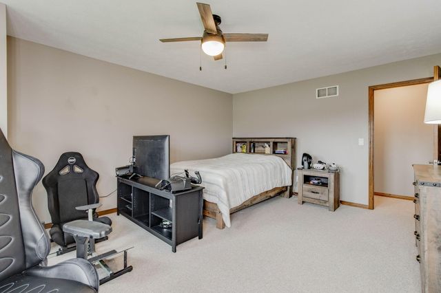 2889 Stoneybrook Drive 2889 Stoneybrook Drive, Lima, OH 45805