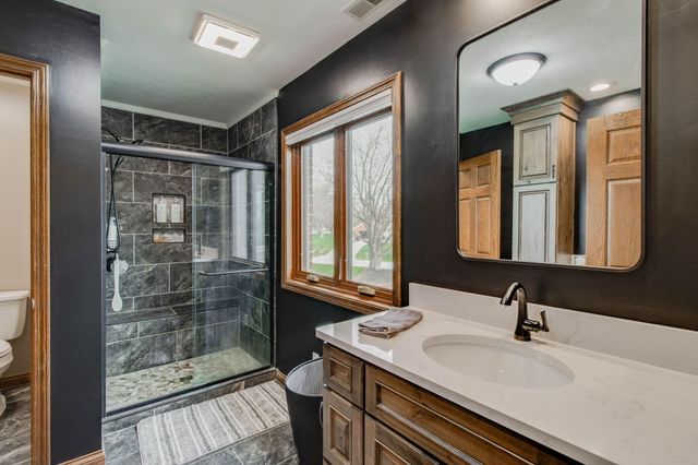 2889 Stoneybrook Drive 2889 Stoneybrook Drive, Lima, OH 45805