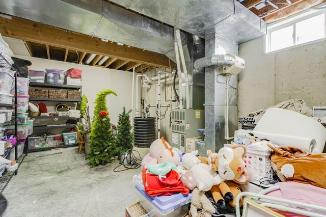 2889 Stoneybrook Drive 2889 Stoneybrook Drive, Lima, OH 45805