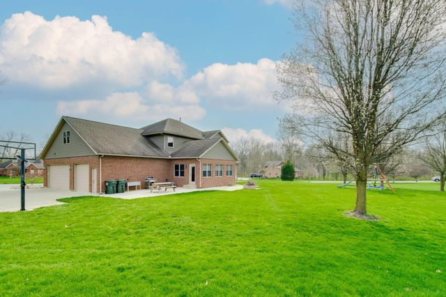 2889 Stoneybrook Drive 2889 Stoneybrook Drive, Lima, OH 45805