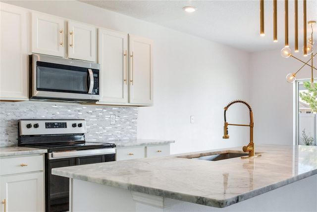 2412 KNIGHT ISLAND DRIVE, Brandon, FL 33511