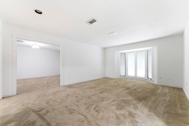 5443 Queensloch Drive, Houston, TX 77096