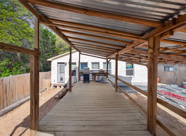 2705 Cory LN, Spicewood, TX 78669